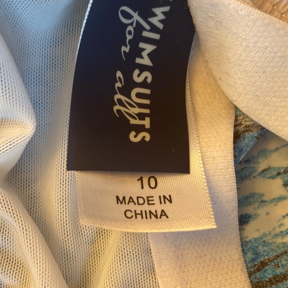 Tankin Top - Picture 6 of 7